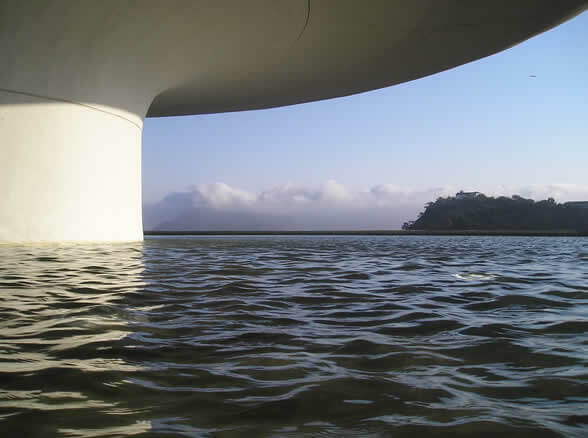 Conheça o Museu de Arte Contemporânea – Niterói